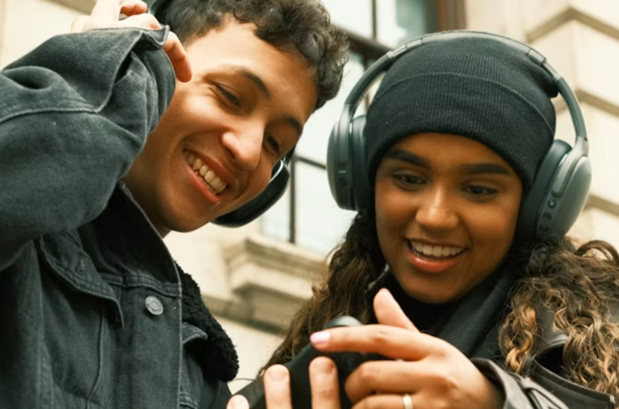 The Music Lover's Toolkit: Free Online Tools for Listeners and Music Fans