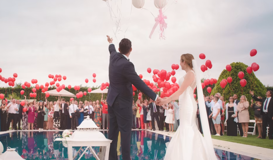 The Newlywed's Toolkit: Free Online Tools for Engaged Couples and New Marriages